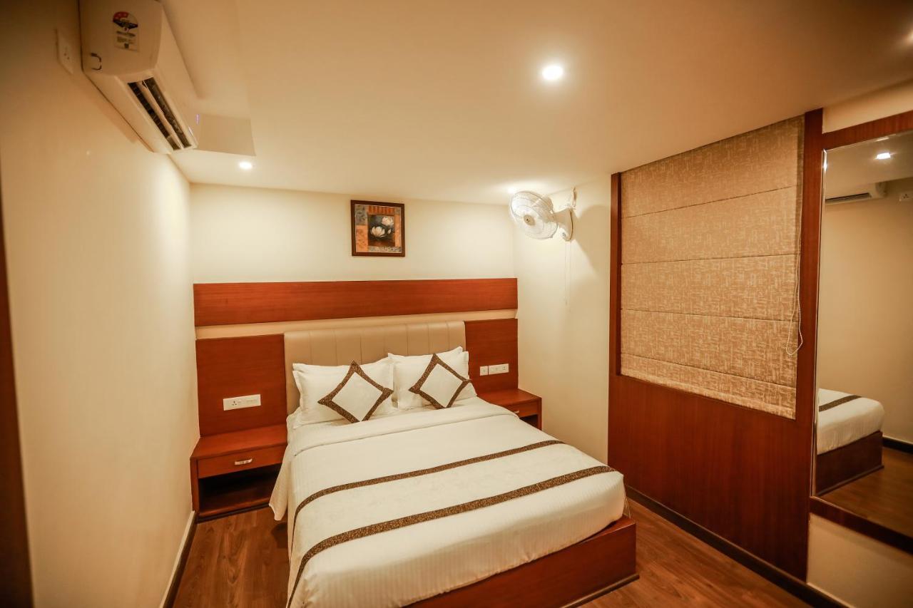 Nesma Palace Kannur Exterior photo