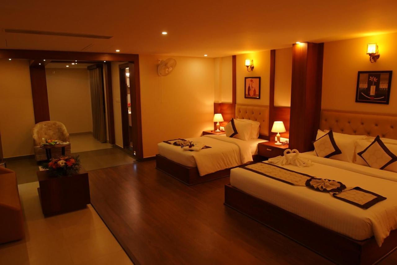 Nesma Palace Kannur Exterior photo